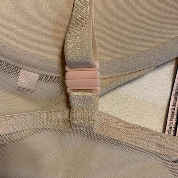 Victoria's Secret size 40 C push-up padded bra - Picture 5 of 10